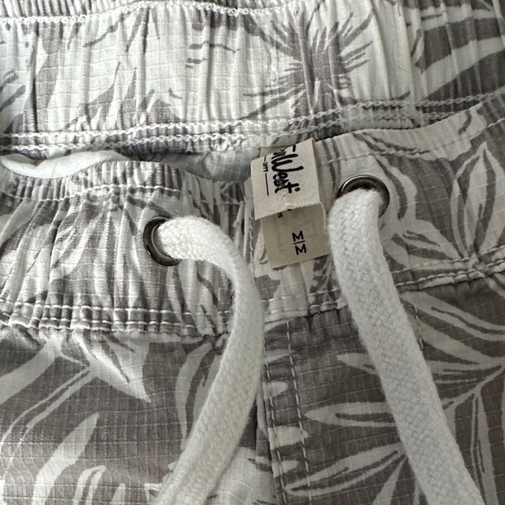 Gray and White Leaf Print Shorts